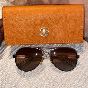 TORY BURCH SUN GLASSES FOR SALE!!!